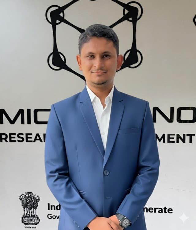Mr. Akash Shukla